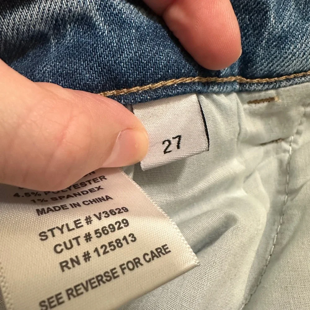 VERVET | Brielle Medium Wash High-Rise Wide Leg Crop Raw Hem Denim Jeans, 27 - Picture 10 of 11